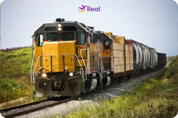 Trem amarelo na Ucrânia