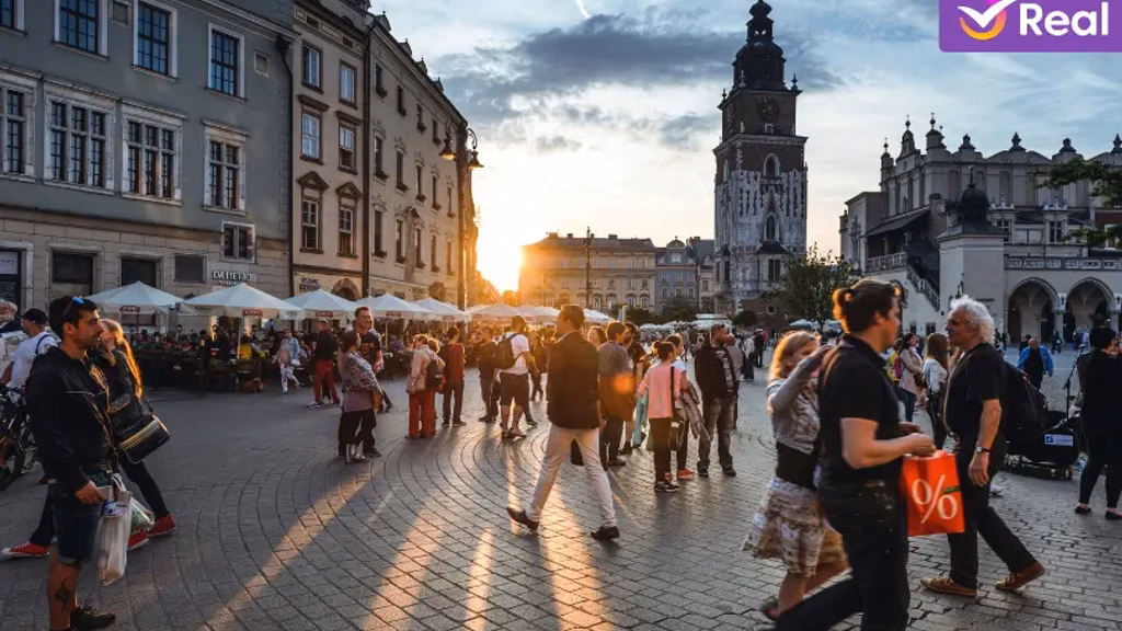 imagem capa do post O que é overtourism e por que destinos estão limitando visitantes