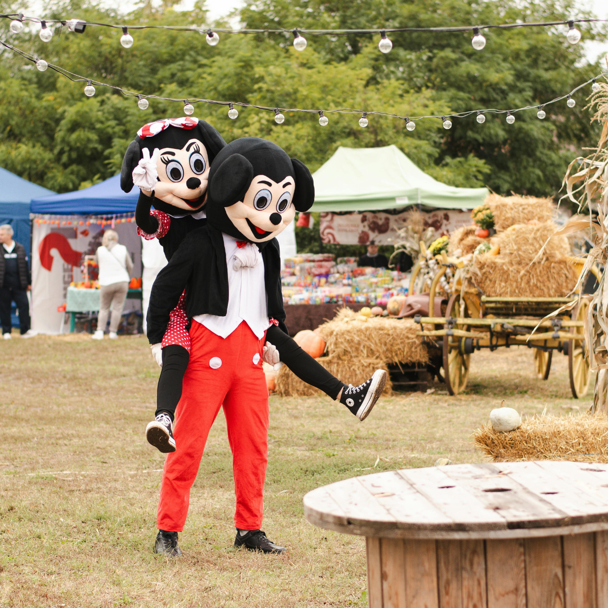 imagem capa do post Disneyland Paris: Roteiro, preços e tudo o que você precisa!