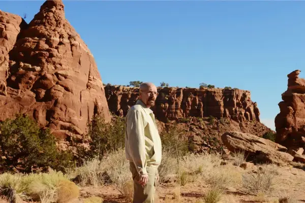 Cena de Breaking Bad gravada no deserto de Albuquerque, Novo México, região que faz parte da Rota 66.