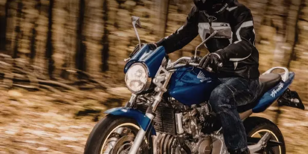 imagem capa do post Coberturas do seguro viagem para viagens de moto: guia completo